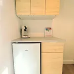 Gilles Croix De Vie Avec Jardinet Entre Plage, Et Port *