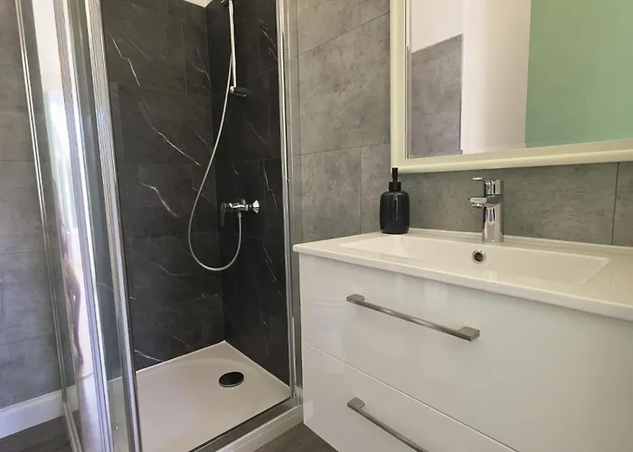 Gilles Croix De Vie Avec Jardinet Entre Plage, Et Port Апартаменты *